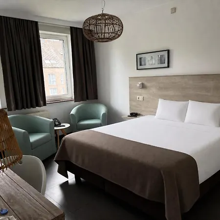 Lavan Hotel 3*