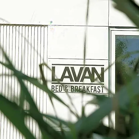 Lavan Hotel 3*